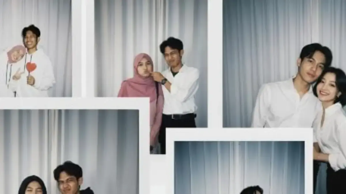 Ilustrasi edit foto polaroid bareng pasangan dengan Gemini AI