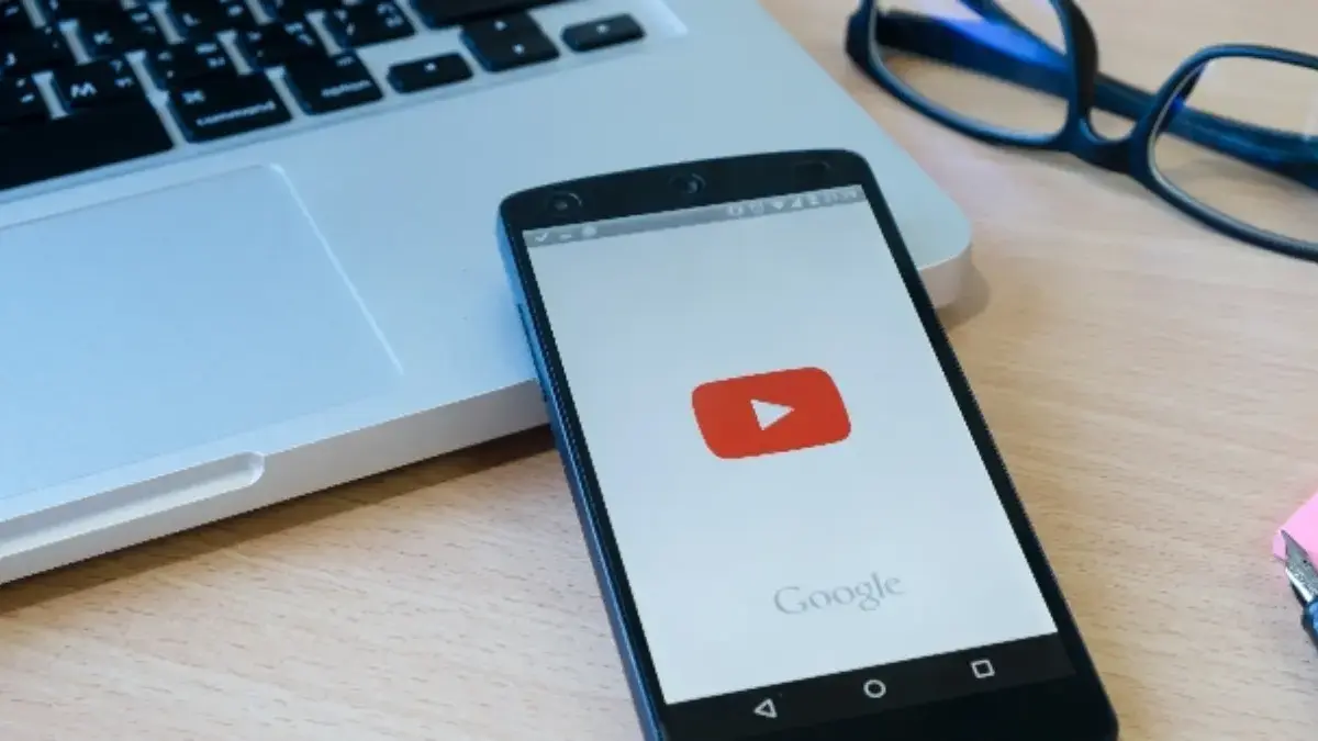 ilustrasi aplikasi YouTube