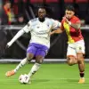 Bek Timnas Indonesia Dean James Tampil Impresif Saat Go Ahead Eagles Kalahkan Aston Villa