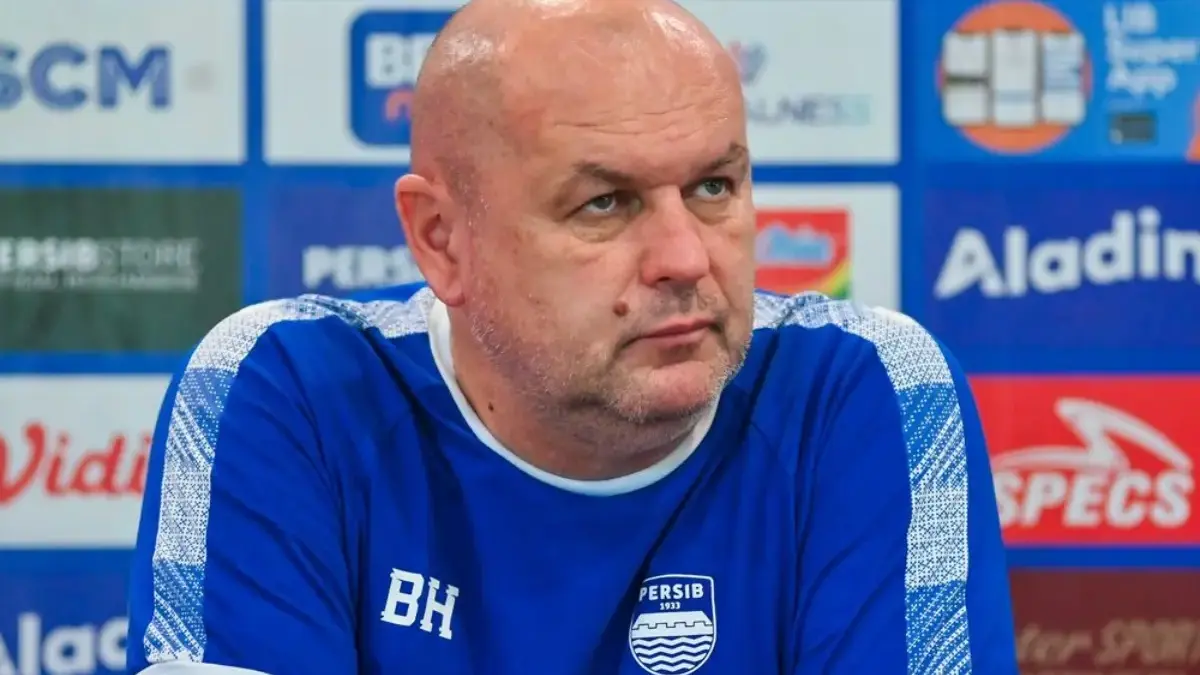 Bojan Hodak Pastikan Persib Fokus Latihan Tanpa Uji Tanding Selama Jeda Kompetisi