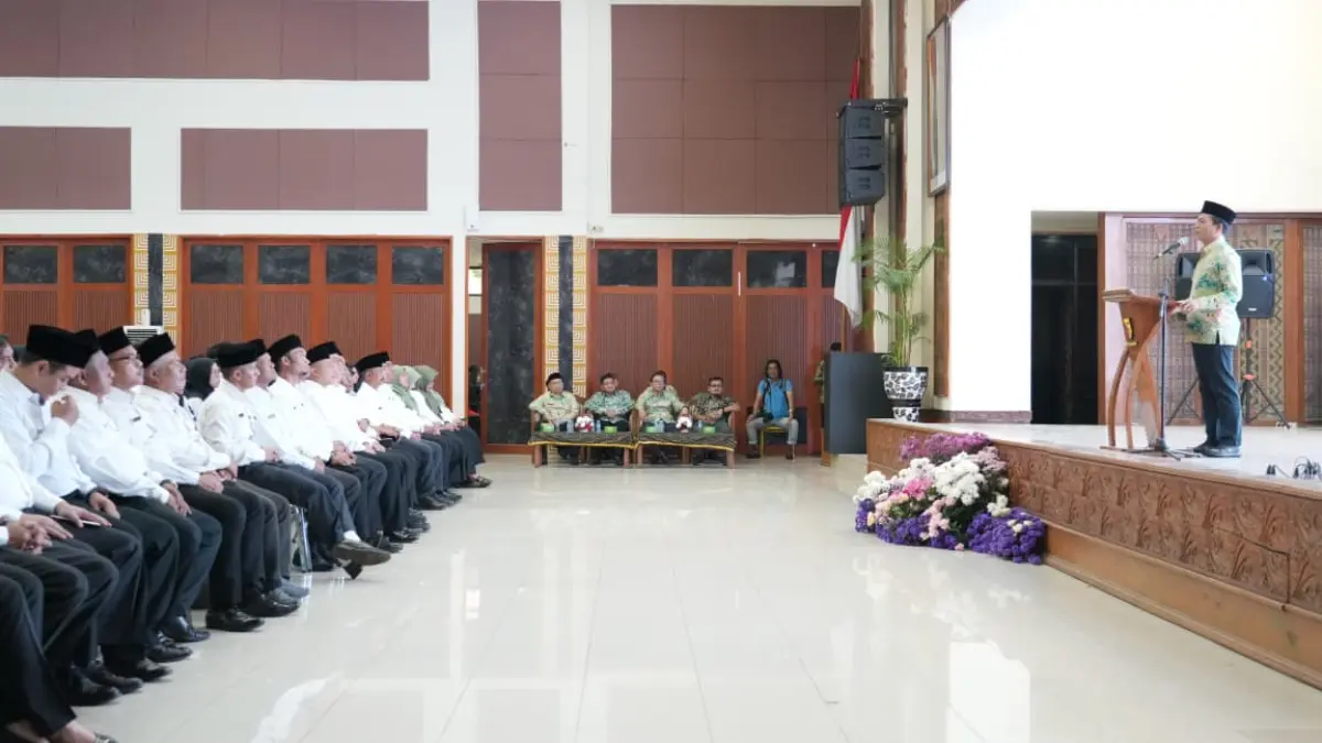 Bupati Bandung Dadang Supriatna