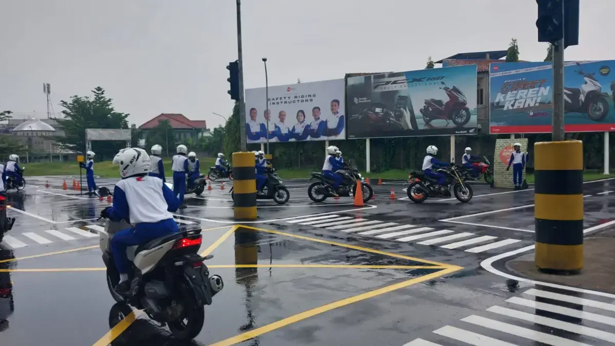 Arti warna rambu lalu lintas