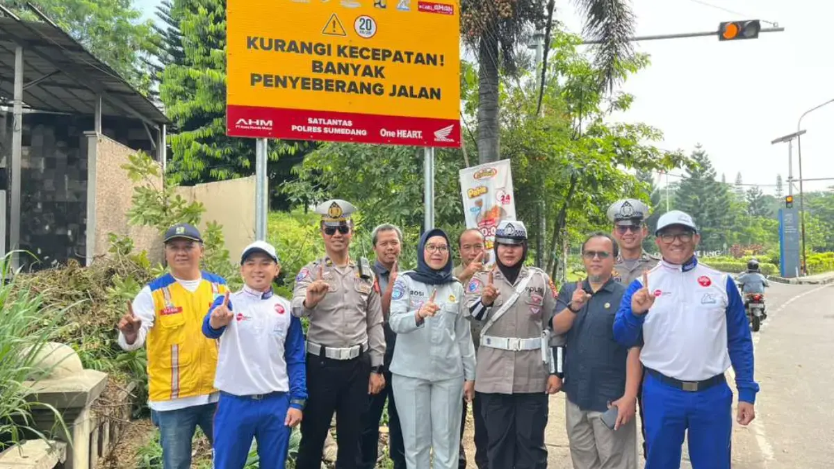 Cari Aman Movement Ajak Pengendara Lebih Peduli terhadap Keselamatan di Jalan Raya Cari Aman Movement Ajak Pengendara Lebih Peduli terhadap Keselamatan di Jalan Raya
