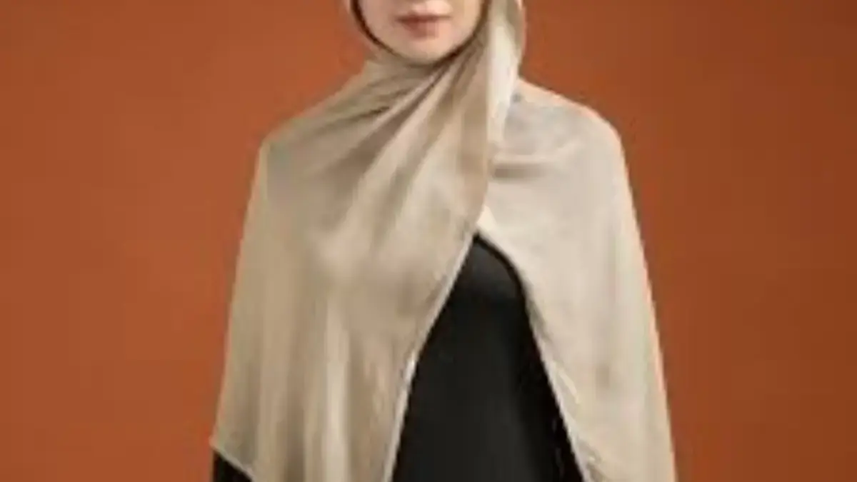 Top 5 Brand Lokal Pashmina Viscose Favorit, Lembut, Adem, dan Stylish untuk Sehari-hari