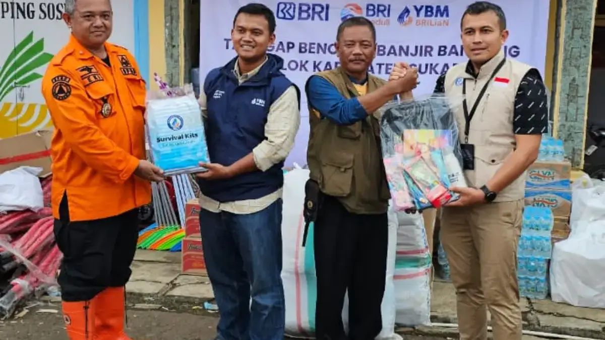 BRI dan YBM BRILian Region 9 Salurkan Bantuan untuk Korban Banjir dan Longsor di Sukabumi
