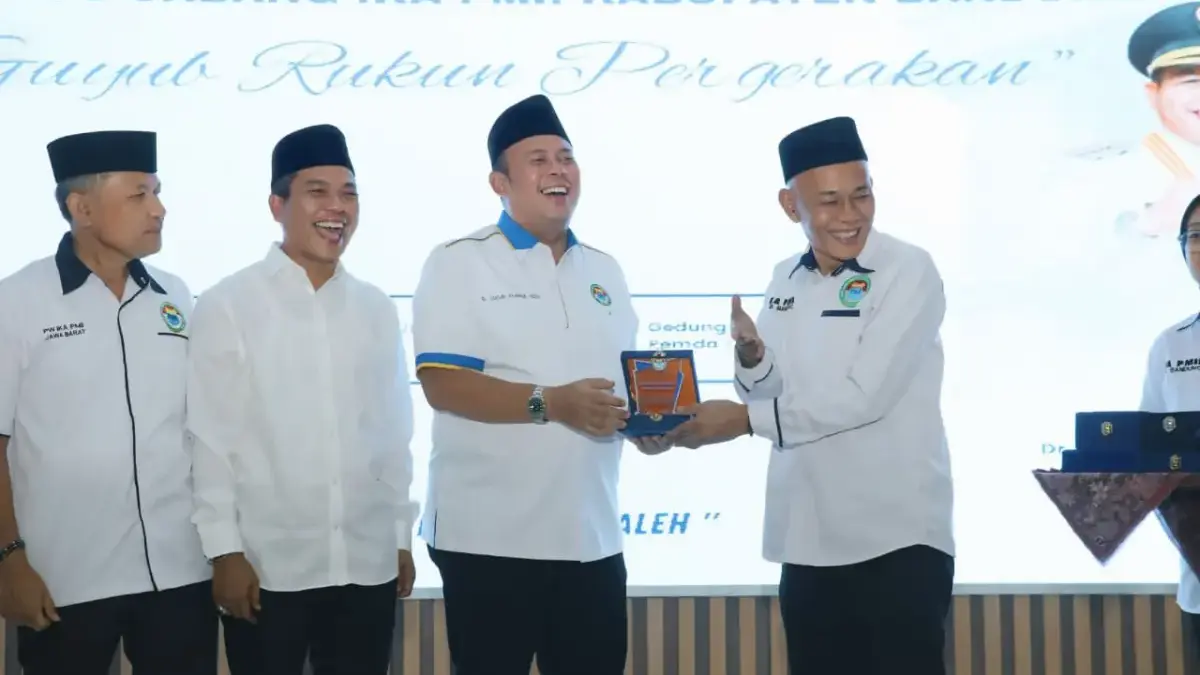 Bupati Bandung, Dadang Supriatna