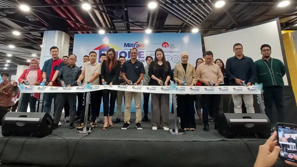 Dengan semangat menghadirkan inspirasi bagi masyarakat Bandung, Mitra10 supermarket bahan bangunan