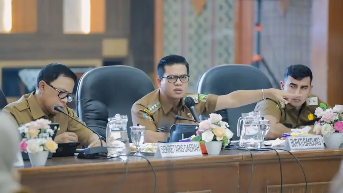 Bupati Bandung Dadang Supriatna menegaskan bahwa stabilitas fiskal daerah menjadi prioritas utama Pemerintah