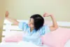 Cara Mengatasi Pegal-Pegal Saat Bangun Tidur, Ternyata Ini Penyebabnya!