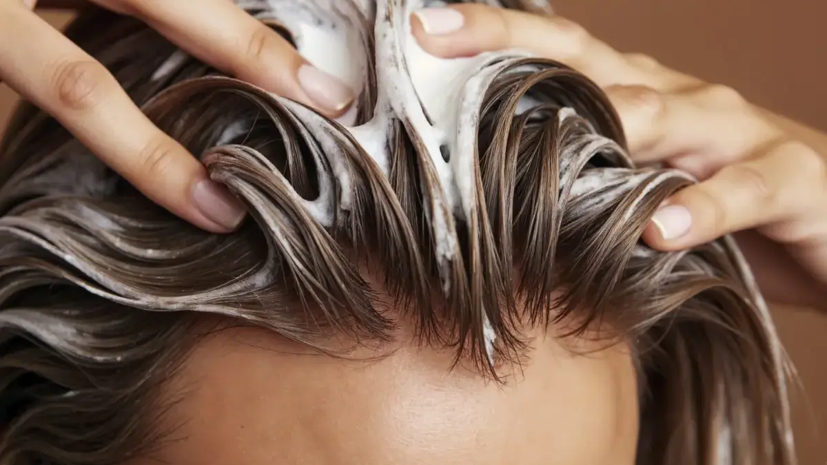 Rekomendasi Haircare untuk Perawatan di Rumah, Solusi Rambut Sehat Tanpa Harus ke Salon