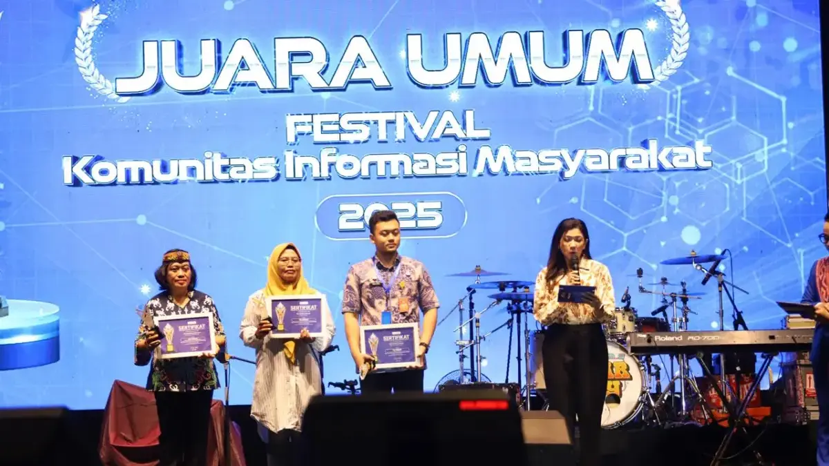 Komdigi Apresiasi Peran KIM dan Dorong Implementasi Ruang Digital Aman bagi Anak di Festival KIM 2025 Komdigi Apresiasi Peran KIM dan Dorong Implementasi Ruang Digital Aman bagi Anak di Festival KIM 2025