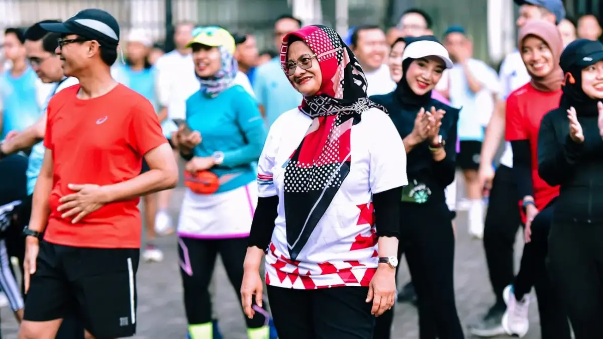 Berlari Sambil Berbagi, Cara Komunitas Telkom Runners Kampanye Peduli Mangrove