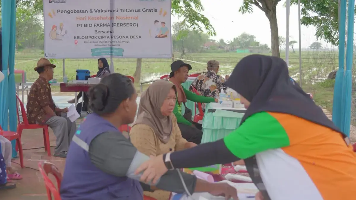 Bio Farma Perkuat Peran BUMN melalui Program Pemberdayaan Lingkungan dan Kesehatan Masyarakat Pesisir Karawang