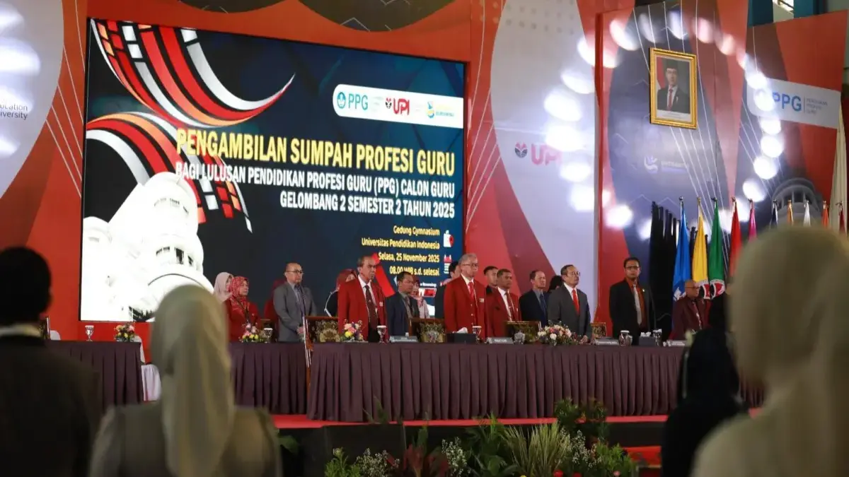 UPI Kukuhkan 451 Guru Profesional di Hari Guru Nasional 2025, Pintu Karier Terbuka Lebar