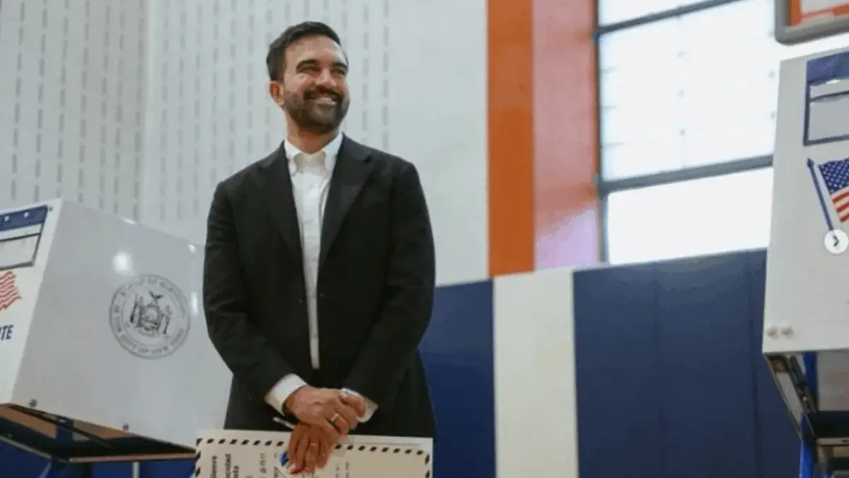 Zohran Mamdani Raih Kemenangan Bersejarah, Jadi Walikota Muslim Pertama New York City Zohran Mamdani Raih Kemenangan Bersejarah, Jadi Walikota Muslim Pertama New York City