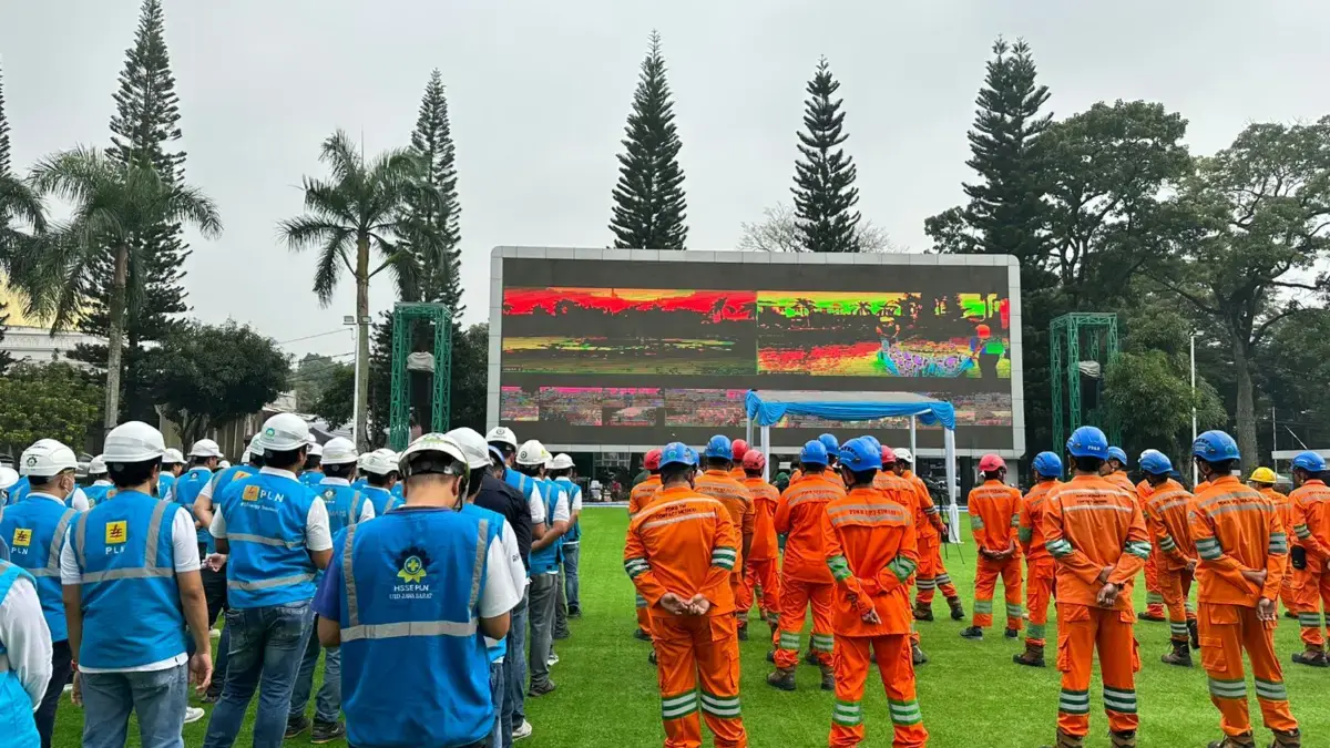 PLN Icon Plus SBU Jawa Barat Tegaskan Dukungan Penuh Pasokan Listrik pada Natal 2025 dan Tahun Baru 2026 PLN Icon Plus Pasokan Listrik Natal 2025 dan Tahun Baru 2026