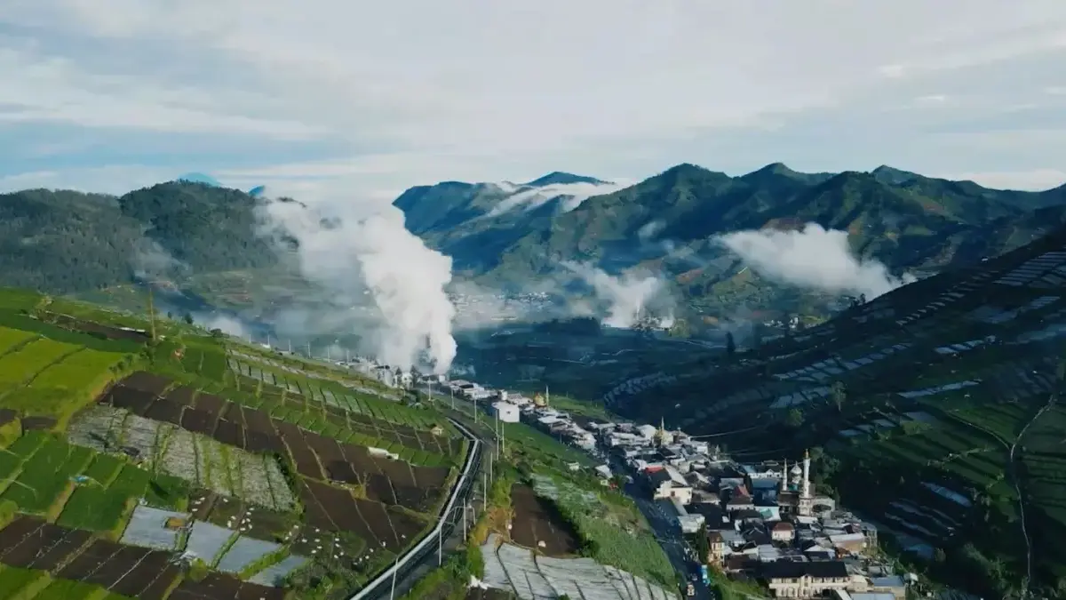 Mendorong Energi Bersih Melalui Panas Bumi: Fakta Ilmiah dan Praktik Pengelolaan yang Aman Mendorong Energi Bersih Melalui Panas Bumi: Fakta Ilmiah dan Praktik Pengelolaan yang Aman