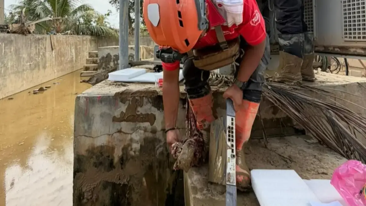 Kerahkan Seluruh Kemampuan, TelkomGroup Percepat Recovery BTS di Lokasi Bencana Sumatra telkomsel