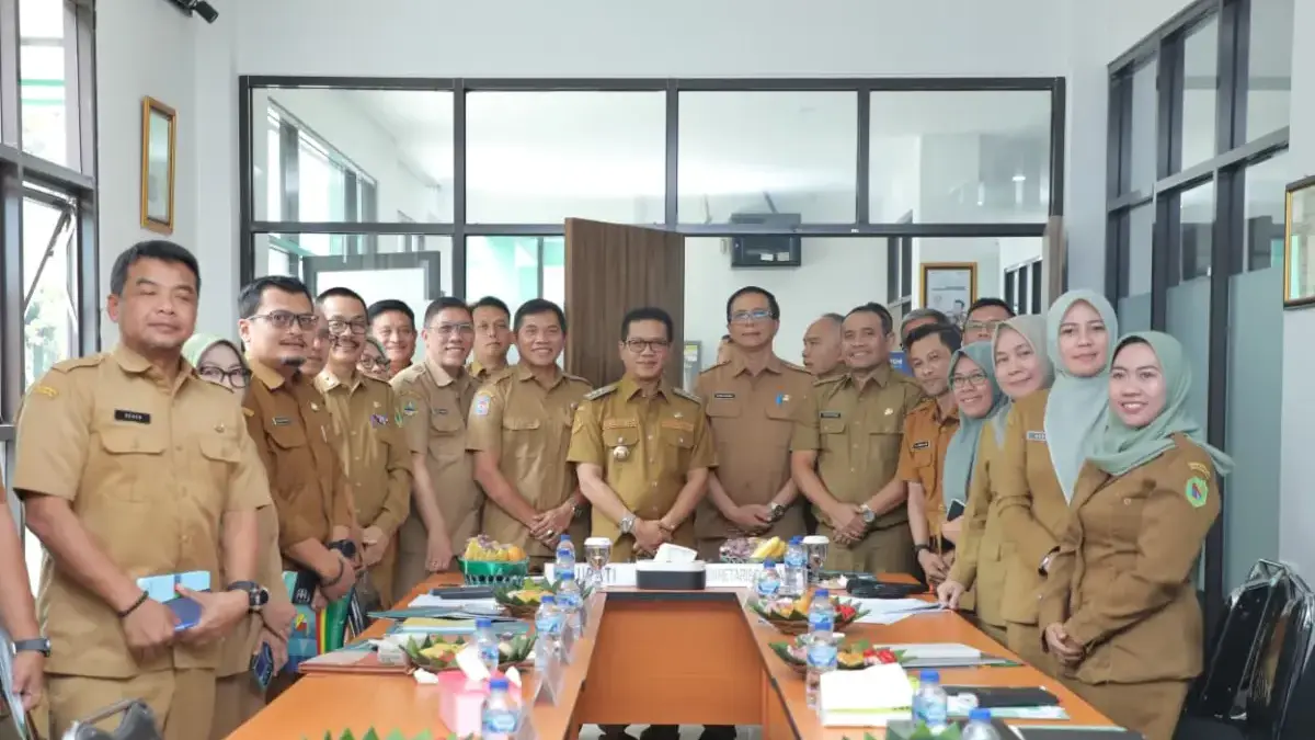 Tumbuhkan Ekonomi Masyarakat, Kang DS Minta Penerima Pinjaman Bergulir Lebih Luas 