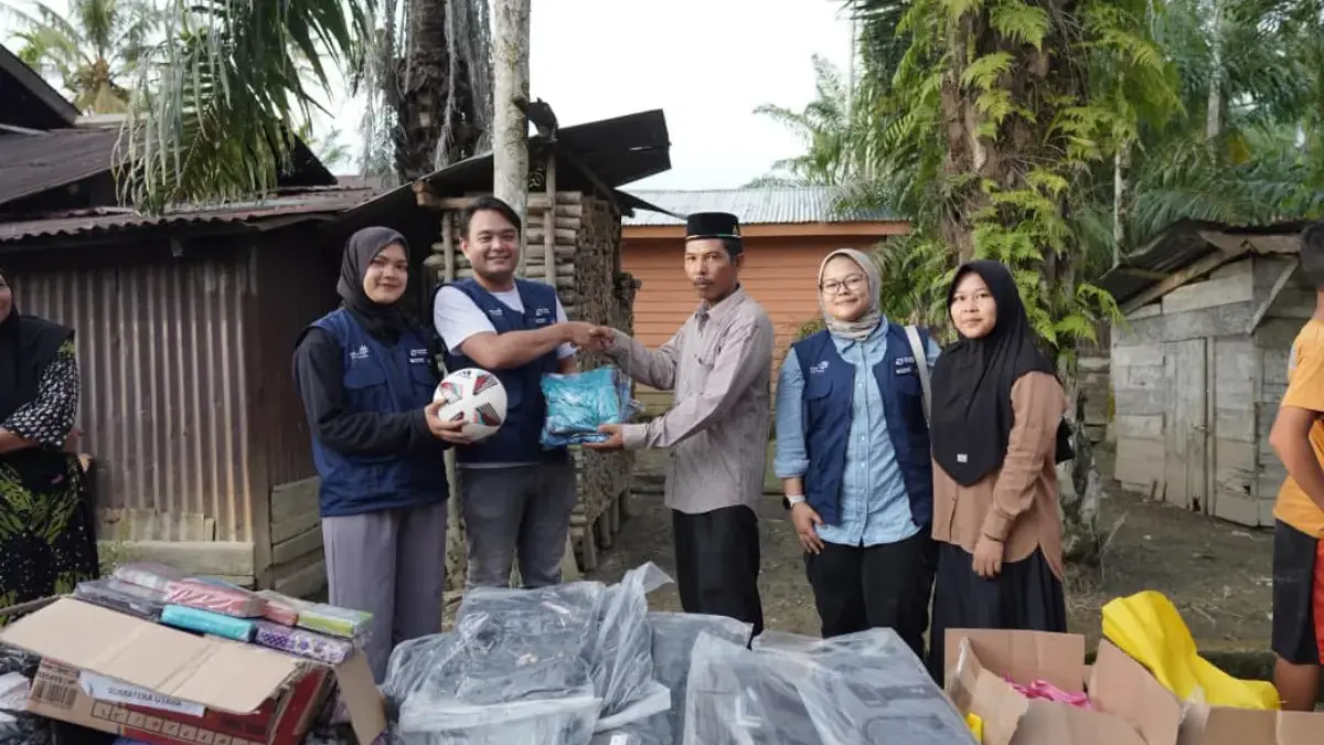 Telkom Bergerak Salurkan Bantuan dan Kegiatan Bakti Sosial untuk Pemulihan Sarana Umum di Aceh