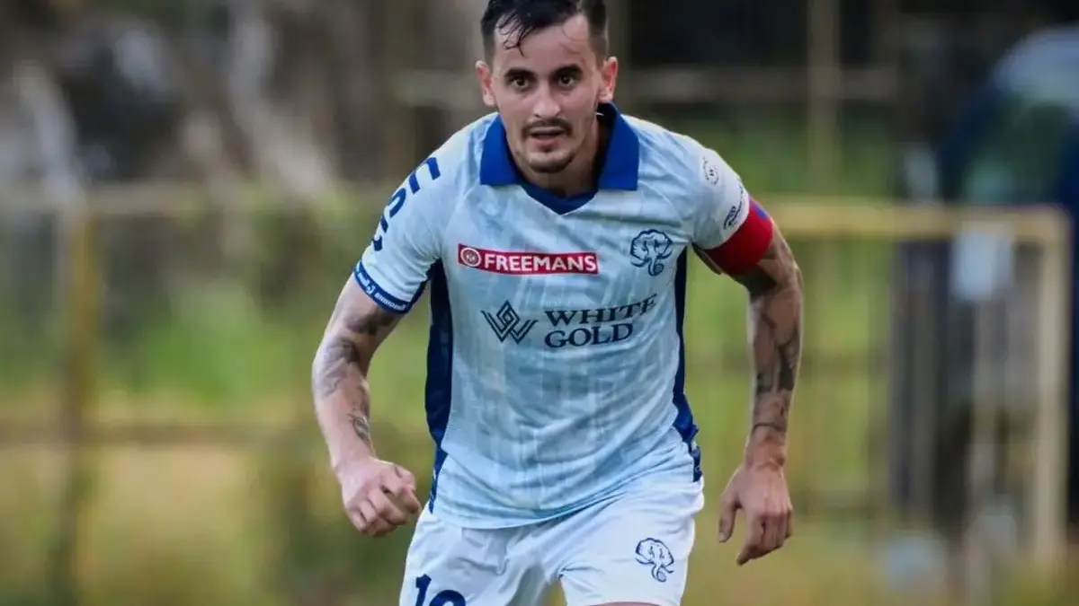 Pemain Ini Diperebutkan Persib dan Persik Kediri, Cek Profilnya Adrian Luna