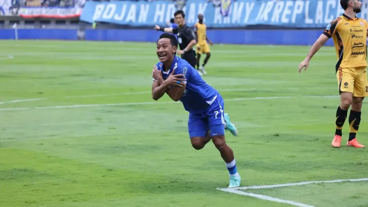 Jinakkan Persija, Persib Jadi Juara Paruh Musim Super League 2025/2026 Beckham Putra