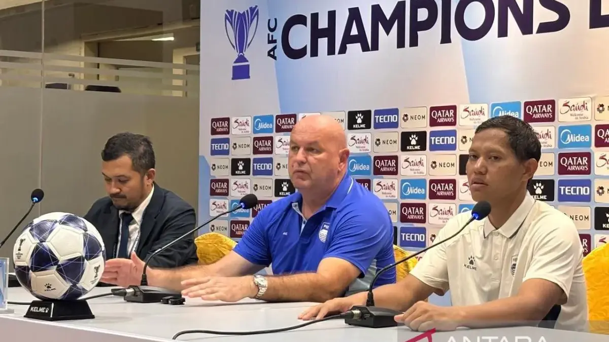 Evaluasi Bojan Hodak Setelah Persib Takluk 0-3 di Markas Ratchaburi