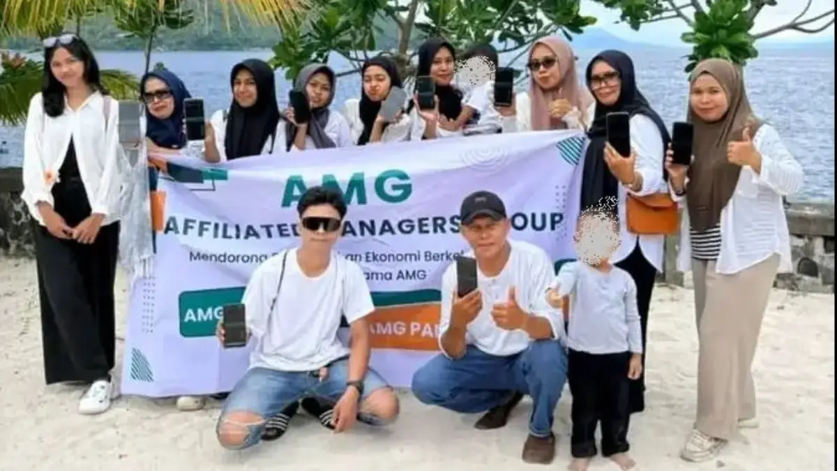 ILUSTRASI para member AMG Pantheon saat masih bisa melakukan penarikan.