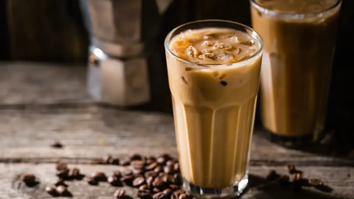 5 Resep Es Kopi Susu untuk Buka Puasa, Enak dan Mudah Dibuat di Rumah 5 Resep Es Kopi Susu untuk Buka Puasa, Enak dan Mudah Dibuat di Rumah