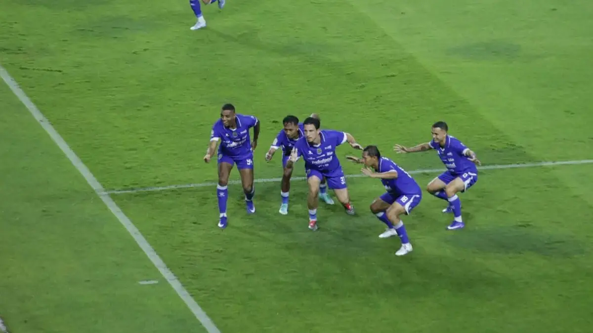 Hasil Persib vs Malut United