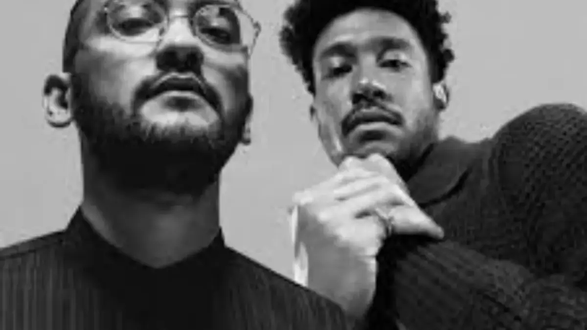 Lirik dan Makna Lagu “Sujud” Matter Mos feat. Teddy Adhitya