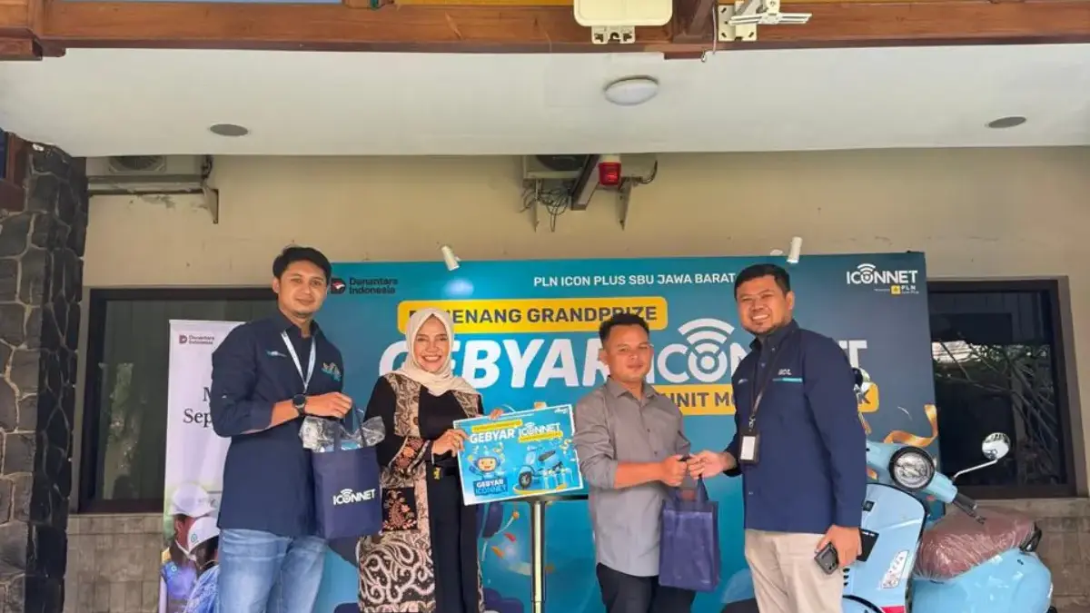 Dorong Transisi Energi Terbarukan, PLN Icon Plus menyerahkan Grandprize Motor Listrik kepada pemenang Gebyar I