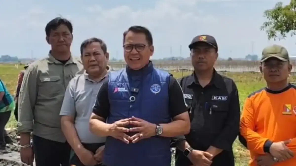 HUT ke-385 Kabupaten Bandung, Dishub Gelar Korve Bersih Sampah di Pameungpeuk