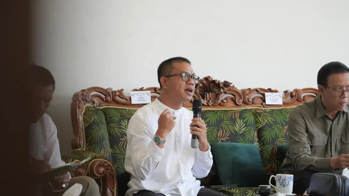 Jelang HUT Kabupaten Bandung, KDS Instruksikan Percepatan Rutilahu Kang DS