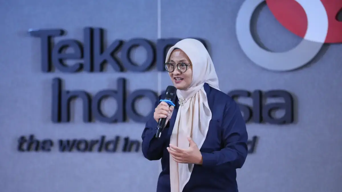 Direktur Utama Telkom Dian Siswarini