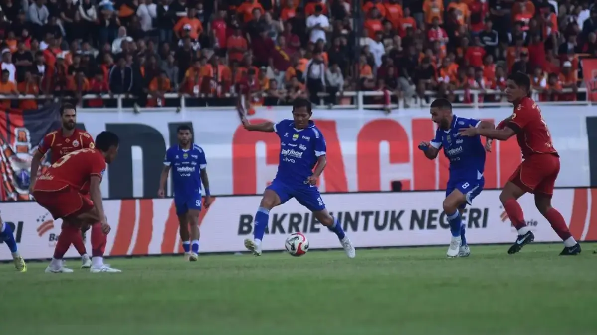 Persib Singkirkan Persija dari Perburuan Juara Super League 2025/2026 Usai Menang Remontada Persija vs Persib