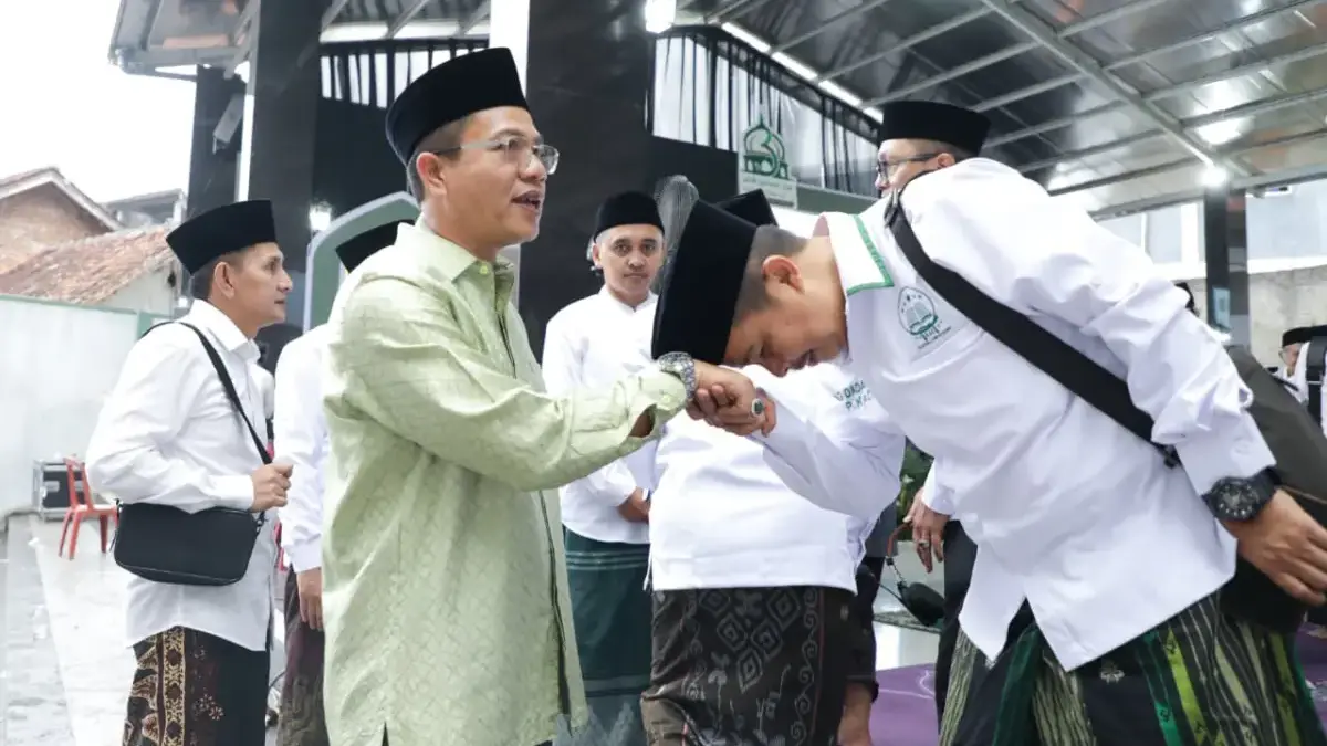 Dilantik Jadi Ketua Alumni Cipasung, Kang Cucun Ajak Alumni Berkontribusi Sekecil Apapun