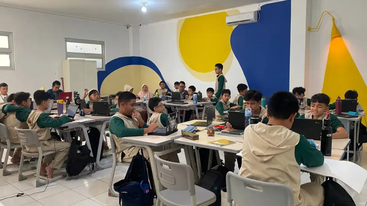 SMP Islam Cendekia Muda Terapkan Nilai Keislaman dalam Keseharian Siswa SMP Islam Cendekia Muda Terapkan Nilai Keislaman dalam Keseharian Siswa