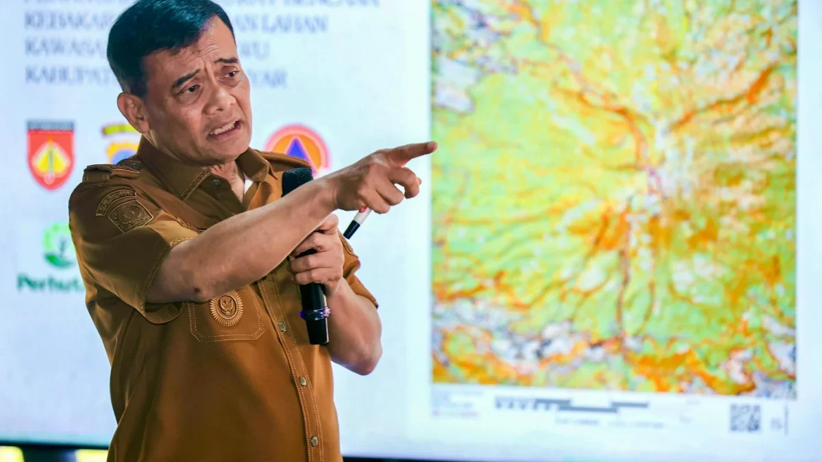 Kebakaran Gunung Lawu Tinggal Satu Titik, Ahmad Luthfi Perintahkan Penyisiran Menyeluruh